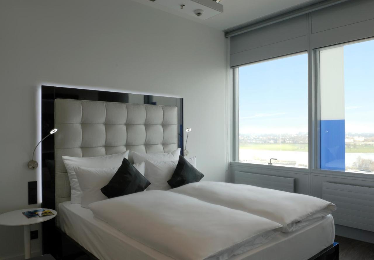 Innside By Melia Duesseldorf Hafen Екстериор снимка