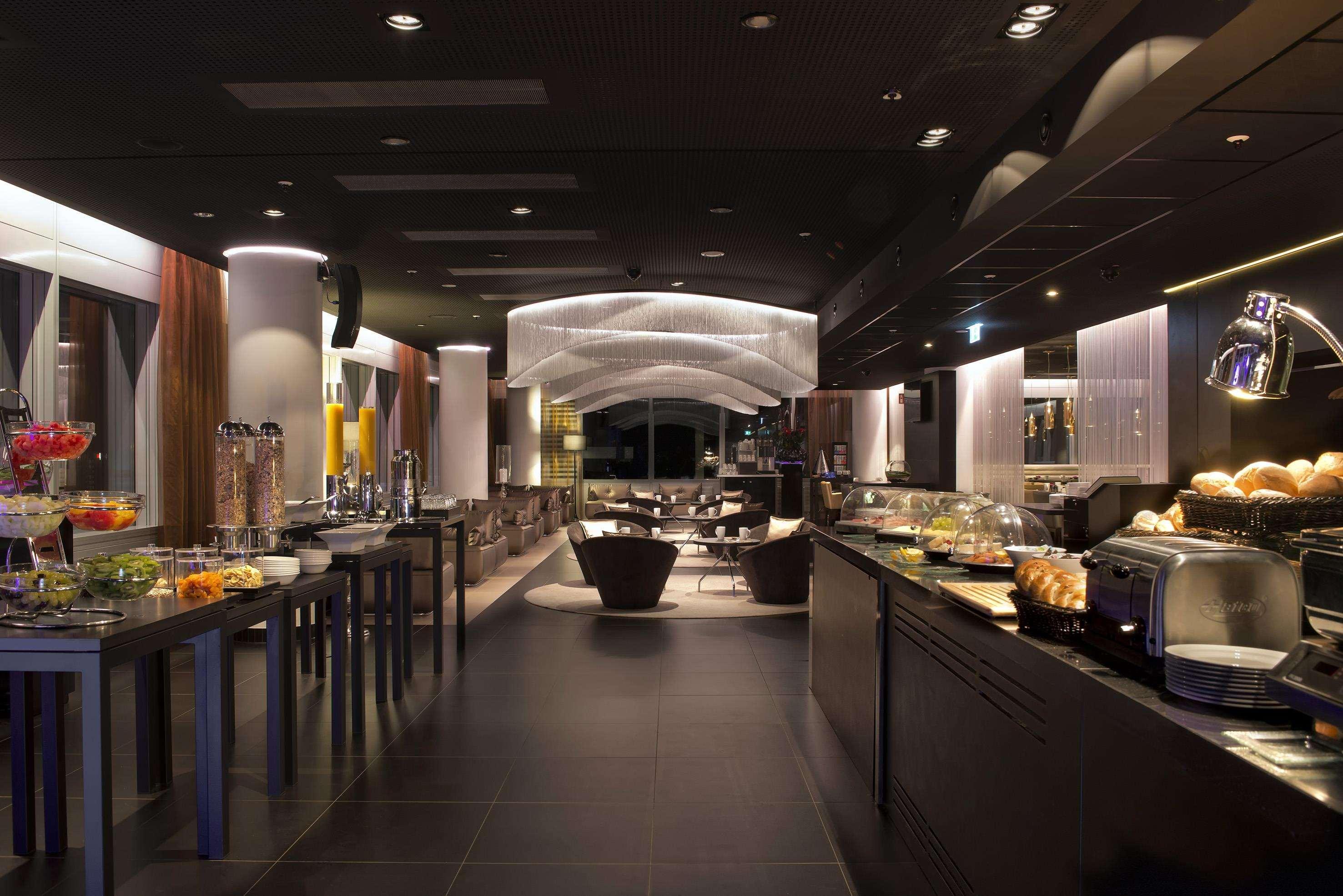 Innside By Melia Duesseldorf Hafen Екстериор снимка