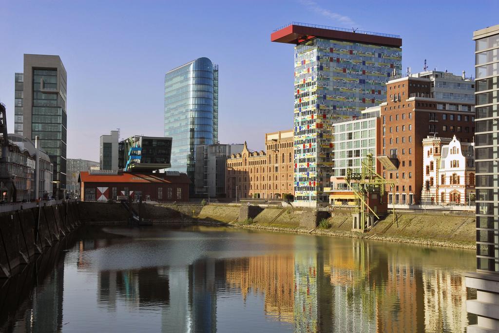 Innside By Melia Duesseldorf Hafen Екстериор снимка